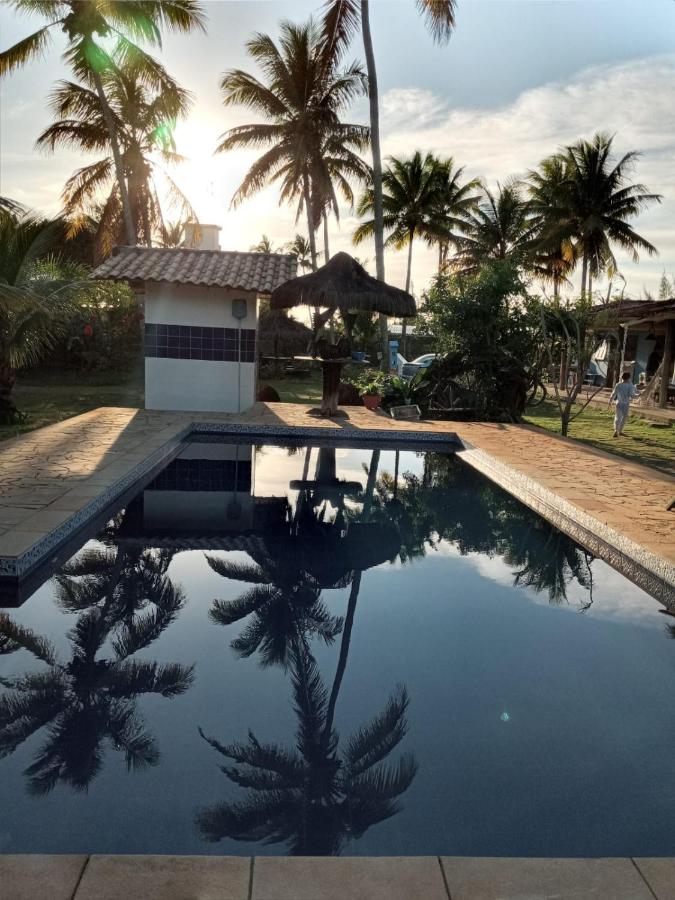 Apartment with Pool View