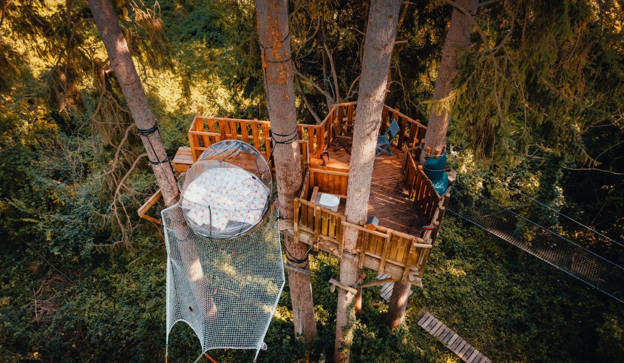 Suspended Bubble - 10 to 15 Metres High