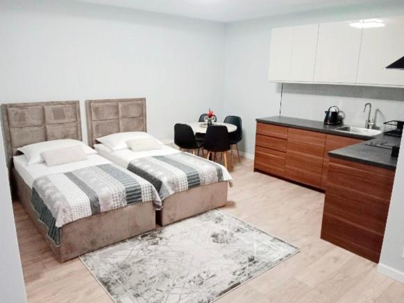 Apartamenty Radom Klwatecka 20 - B&B