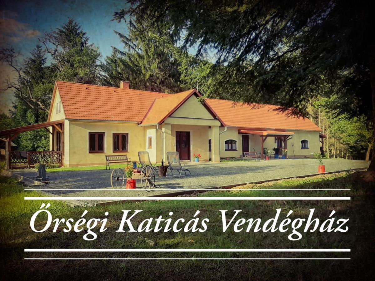 Őrségi Katicás Vendégház - B&B