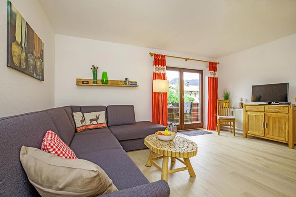 B&B Reit im Winkl - Ferienwohnung Schmankerl - Bed and Breakfast Reit im Winkl