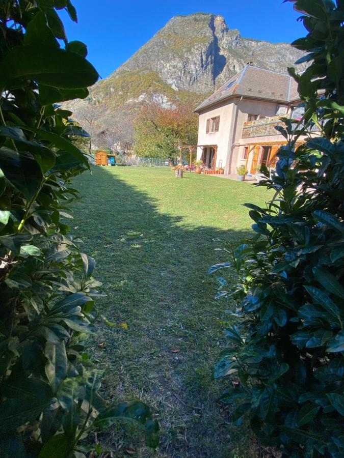 Appartement douillet, proche gare, terrasse, cave - B&B