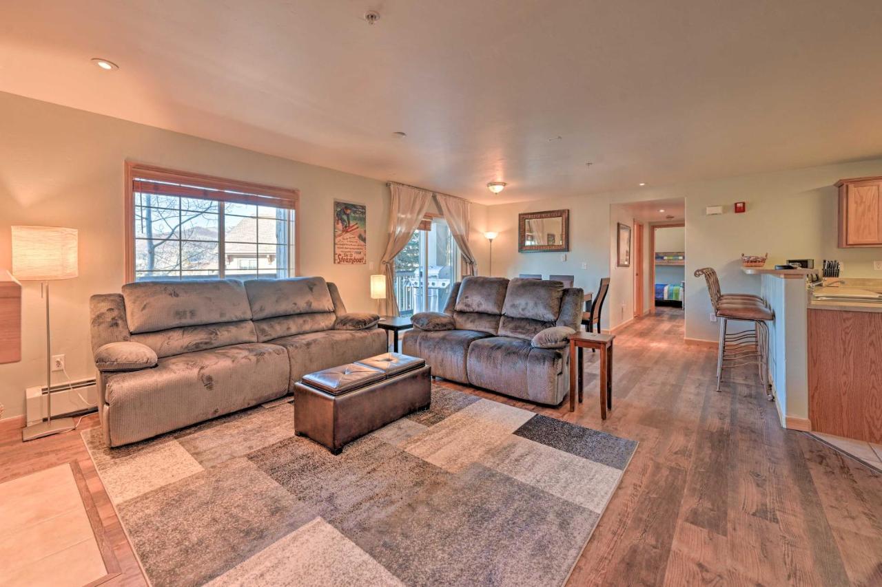 Steamboat Home with Garage, 1 Mi to Ski Resort - B&B