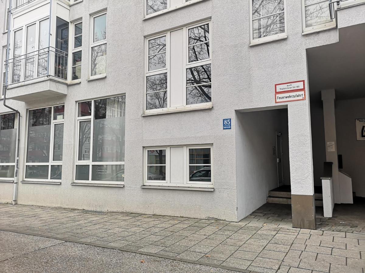 HOMELY STAY Studio 7 - Elegant Self-Check-In Studio for Urban Travelers - Chambres d’hôtes Munich