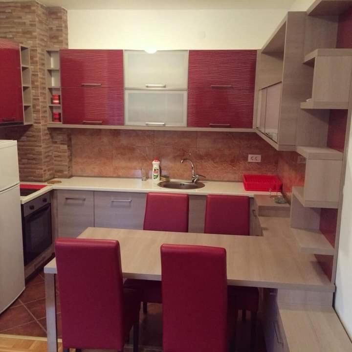 New apartment located in the heart of Niksic. - B&B