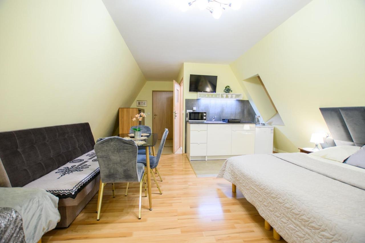 Standard Family Room