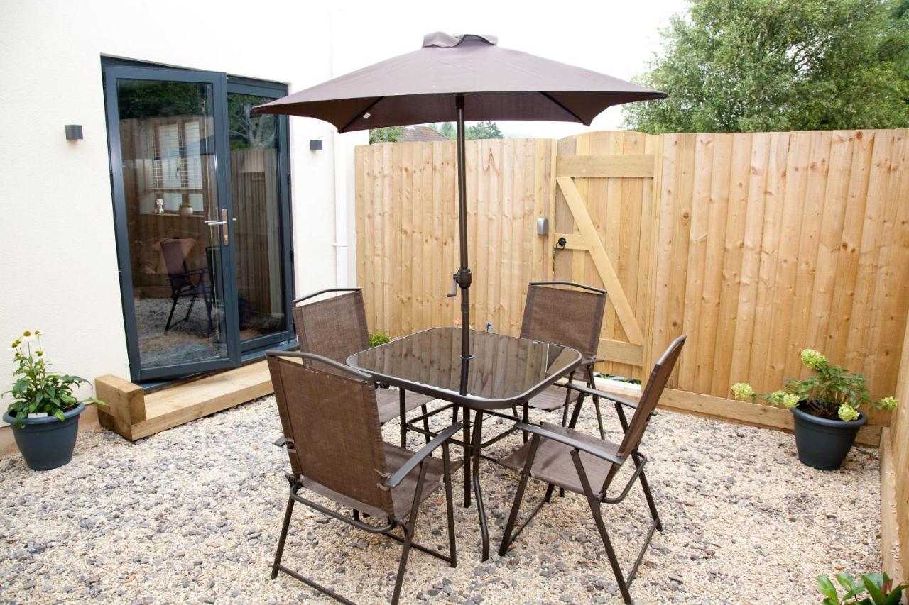 Little Elm - luxury home from home, free parking, 30-40 mins walk from Bath city centre - Bed and Breakfast