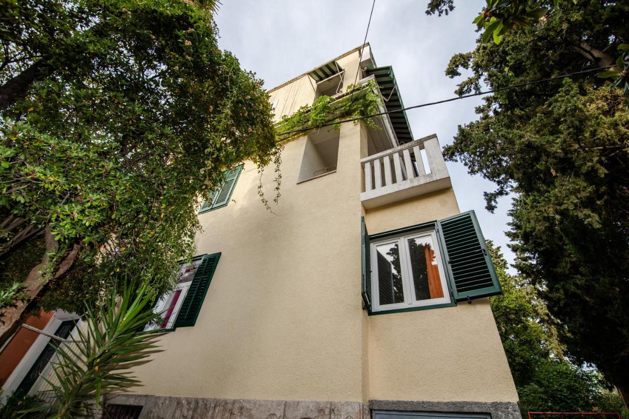 Apartment near sandy Firule Beach - B&B Spalato