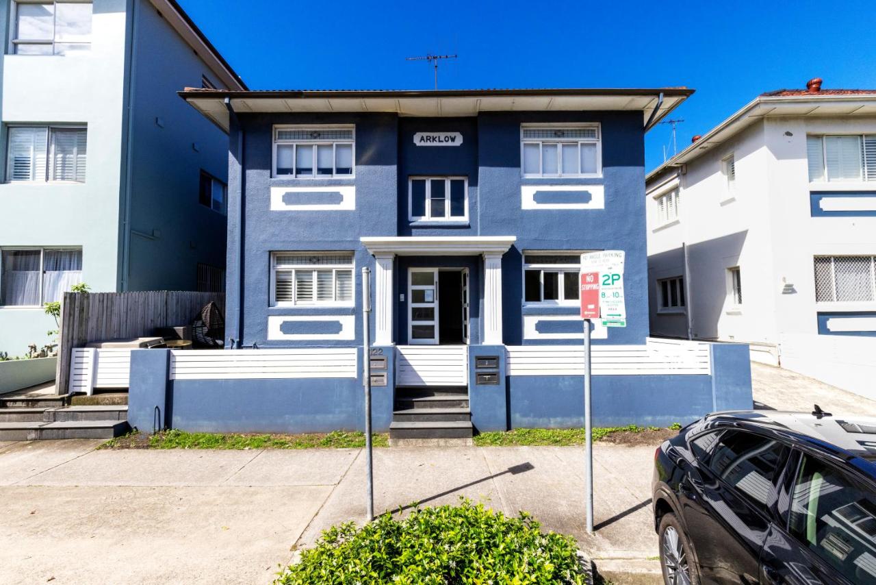 Chic Bondi Beach Pad - Bed and Breakfast