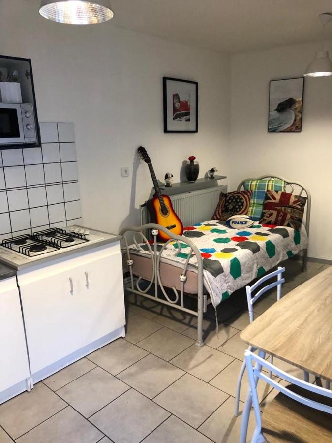 La petite chambre sympa de Cindy - B&B