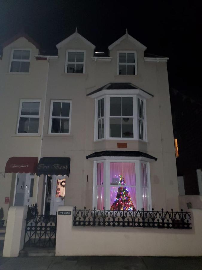 Ivy Bank Guest House, Tenby - Ferienwohnung