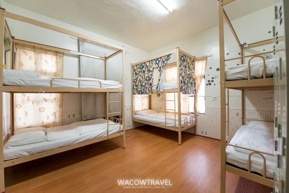 Familienzimmer mit Gemeinschaftsbad