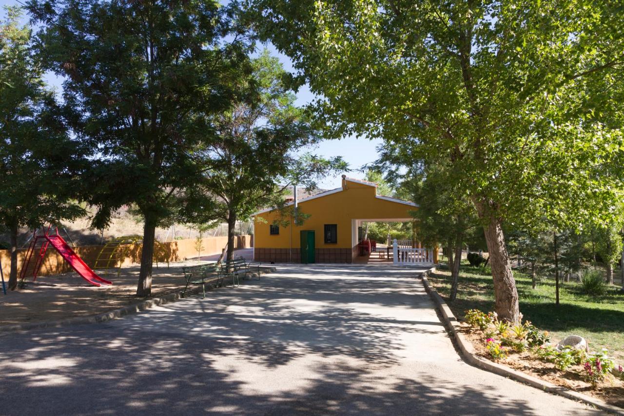 Apartamentos Rurales Mayorazgo - B&B Cañete