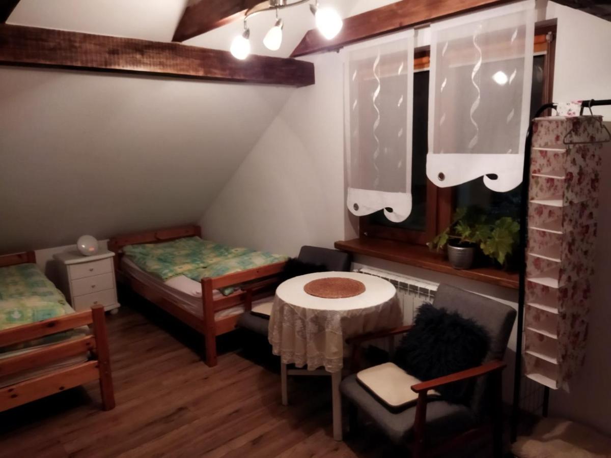 Camera Doppia con Letti Singoli con Bagno Privato