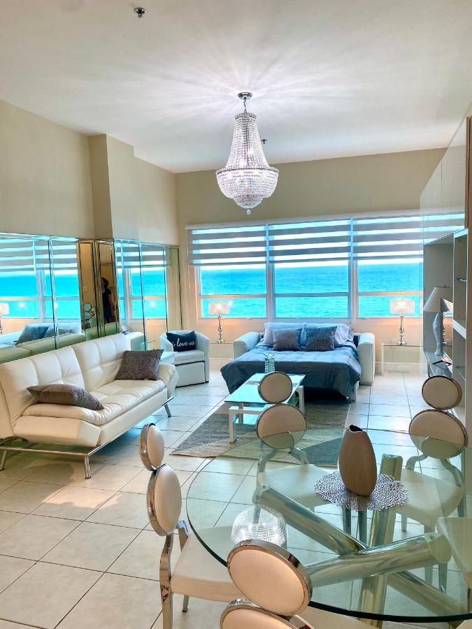 Castle Beach Resort Condo - Panoramic Large Penthouse or Deluxe 1 BR Direct Ocean View and beach access- Updated-Free parking- - B&B Miami Beach