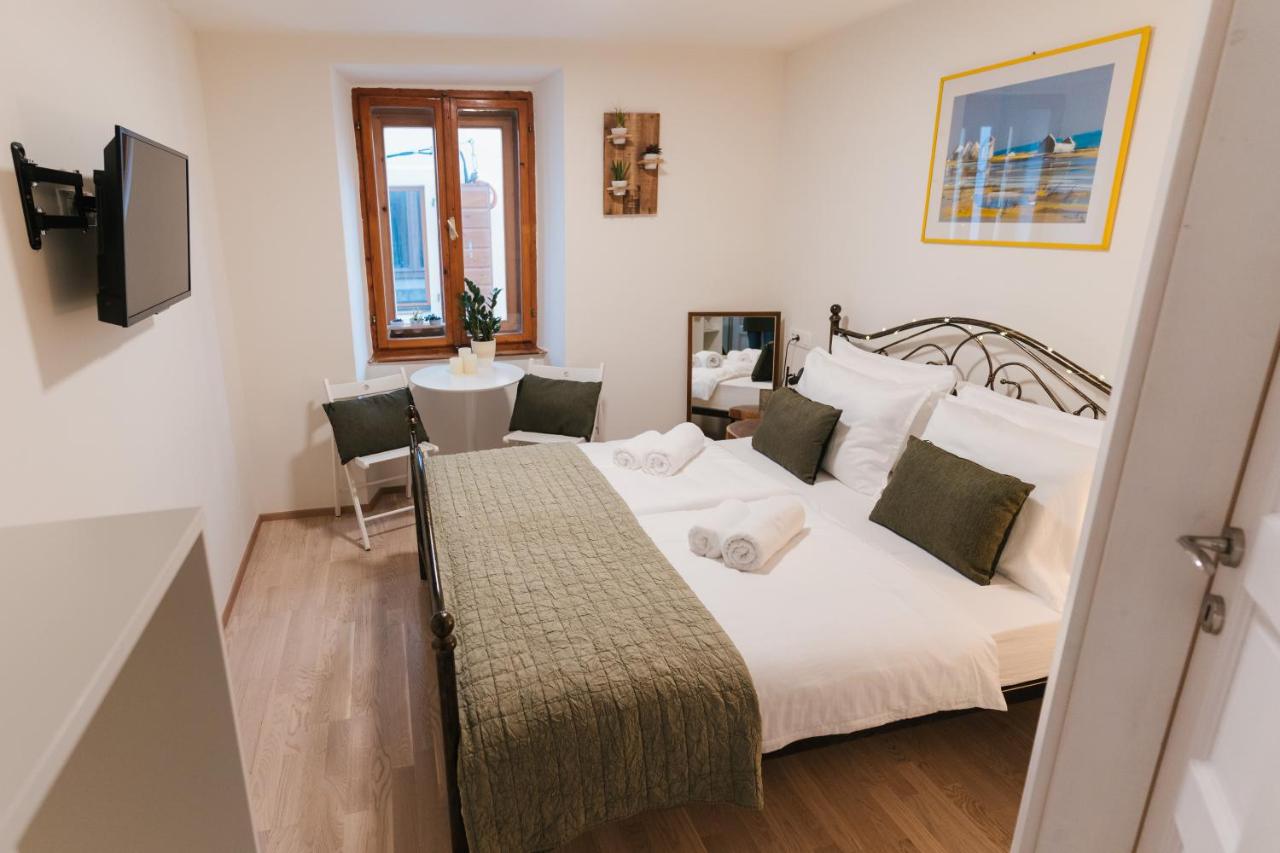 Doppelzimmer mit eigenem Bad