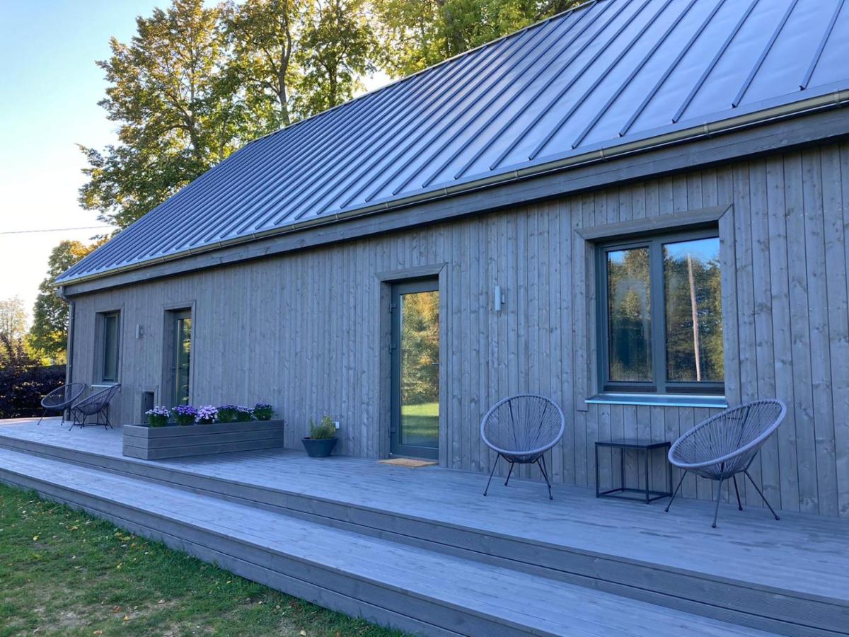 LUČI jūras apartamenti - B&B