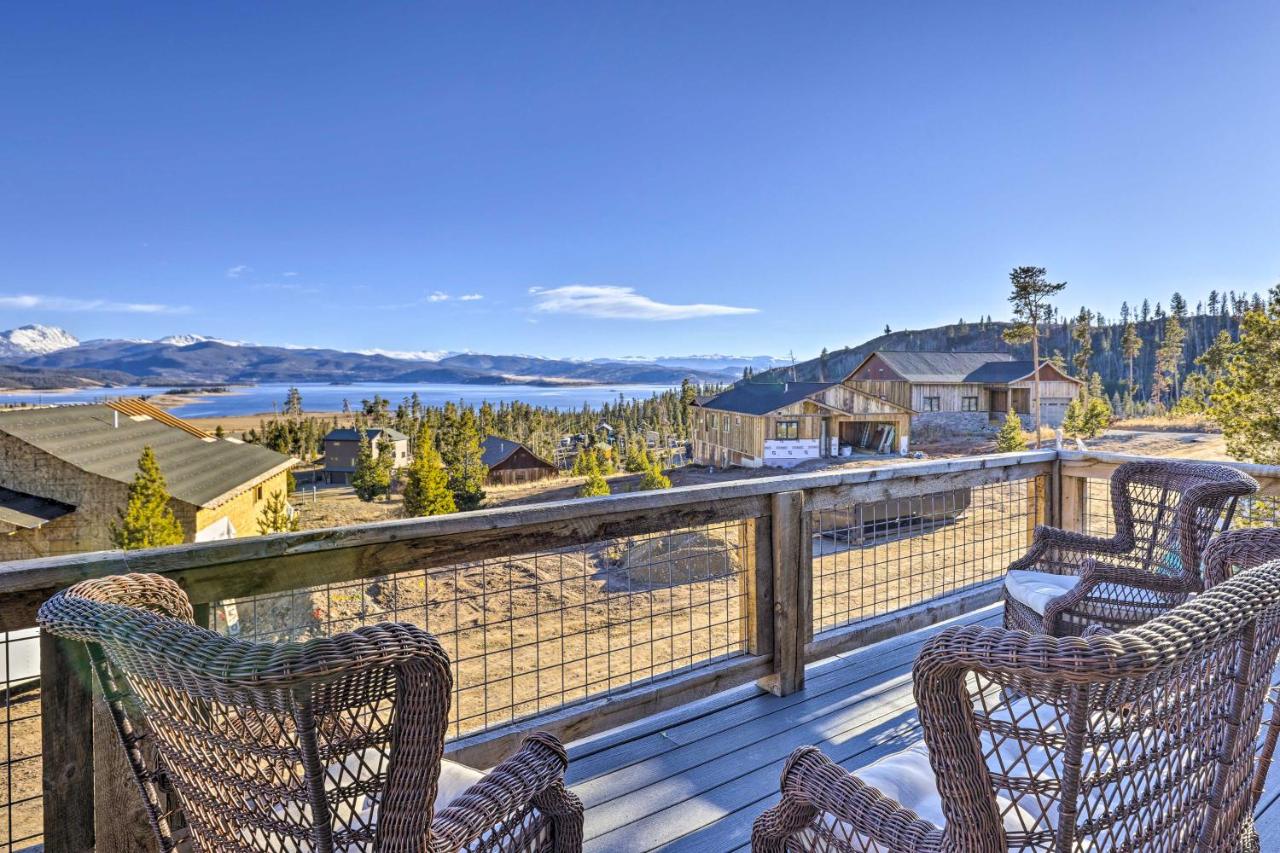 Balconies and Idyllic Views Grand Lake Haven! - B&B