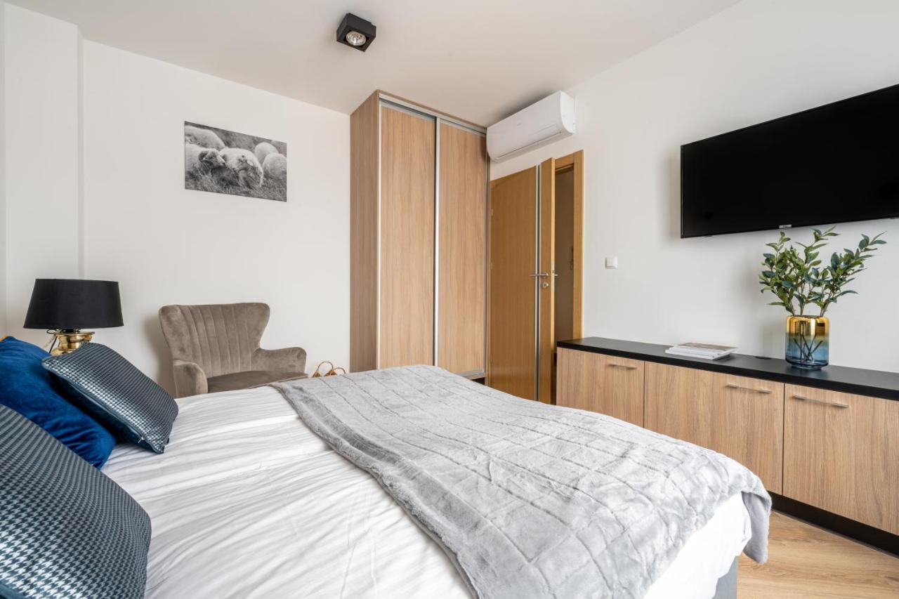 Standard Apartment