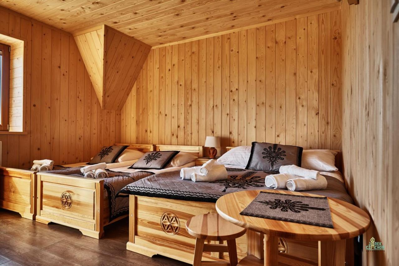 Vierpersoonskamer met Badkamer
