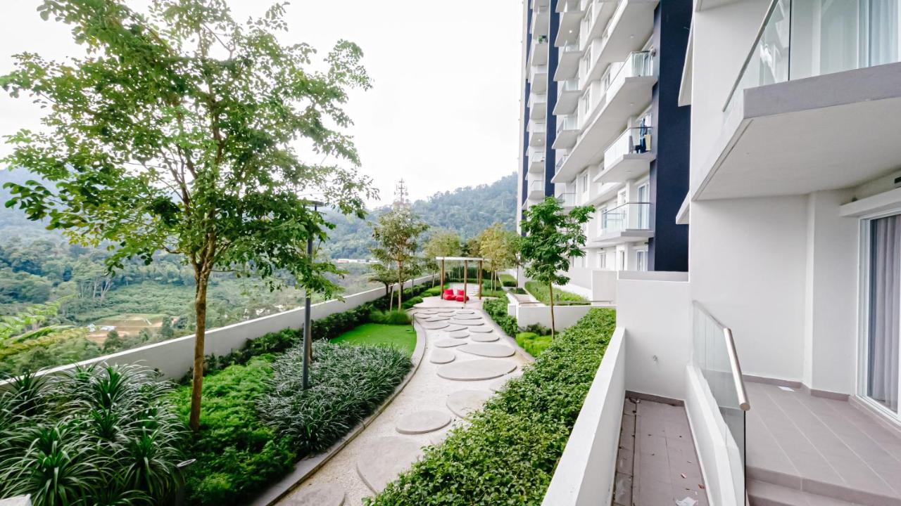 Double Story in the Sky - Genting Windmill Duplex Suite - B&B
