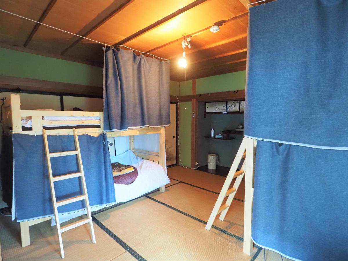 Bed in 4-Bed Mixed Dormitory Room
