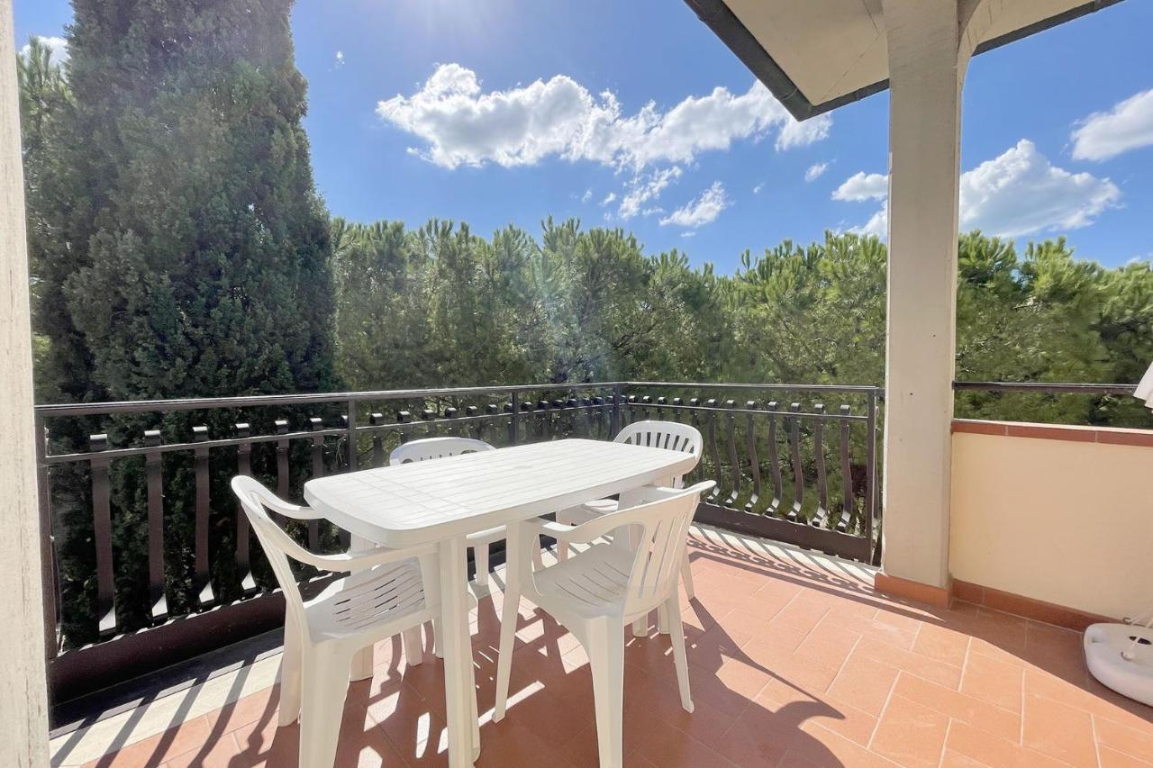 Double or Twin Room with Terrace