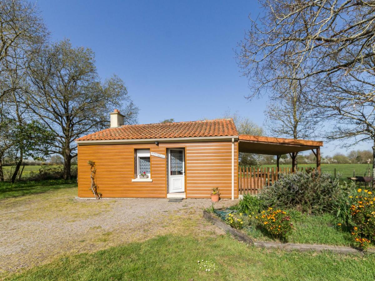Gîte champêtre rénové avec terrasse & équipements, proche Pornic - animaux acceptés - FR-1-306-1027 - B&B