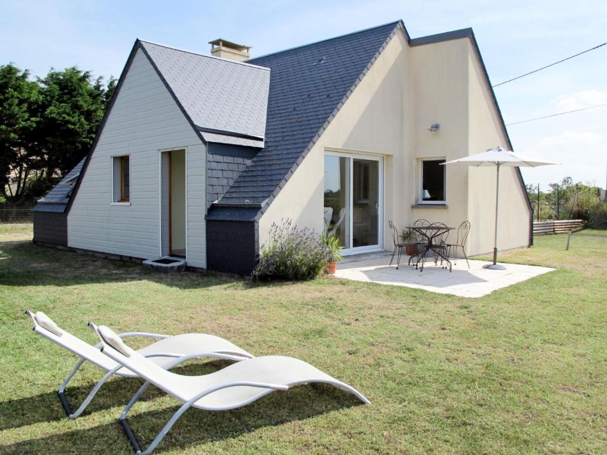 B&B Anneville-sur-Mer - Holiday Home Neptune by Interhome - Bed and Breakfast Anneville-sur-Mer