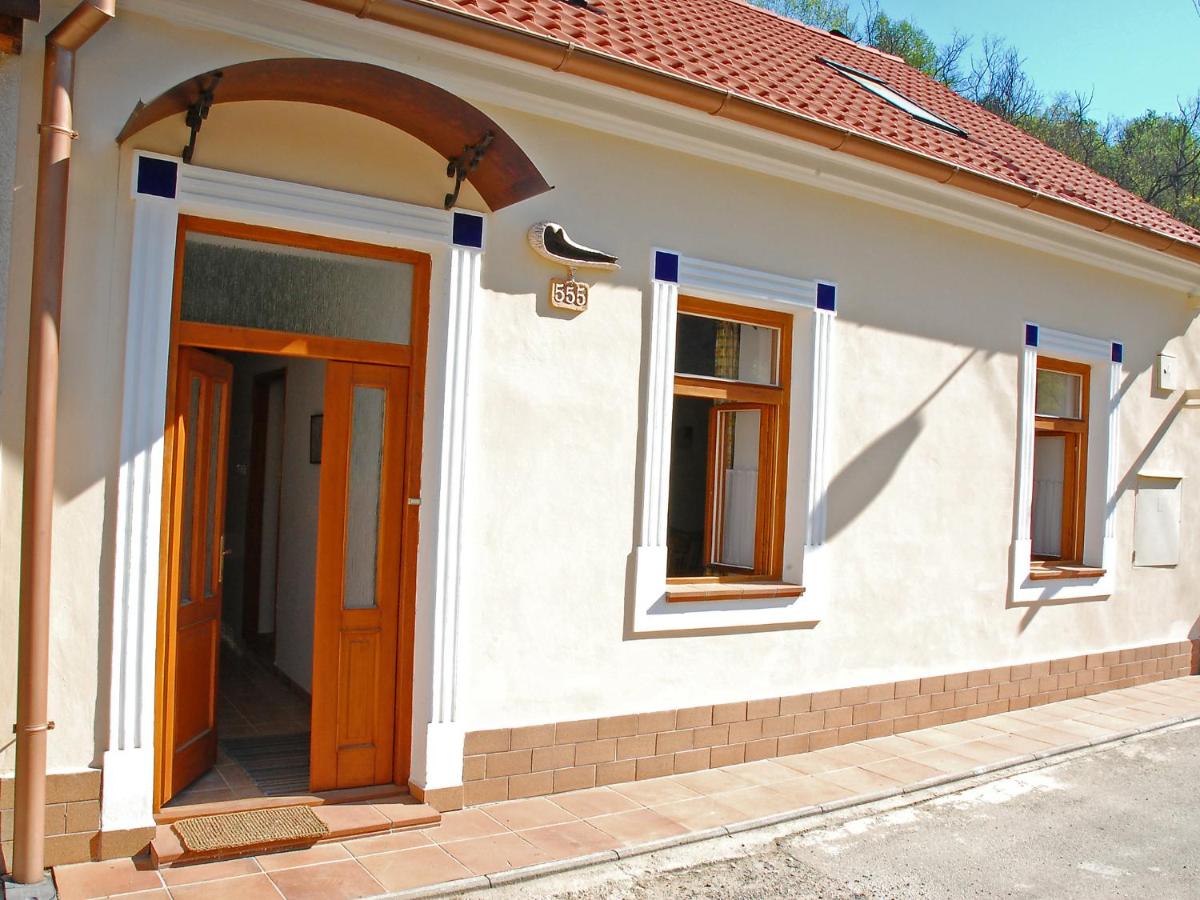 B&B Bechyne - Holiday Home Parkany 1 by Interhome - Bed and Breakfast Bechyne