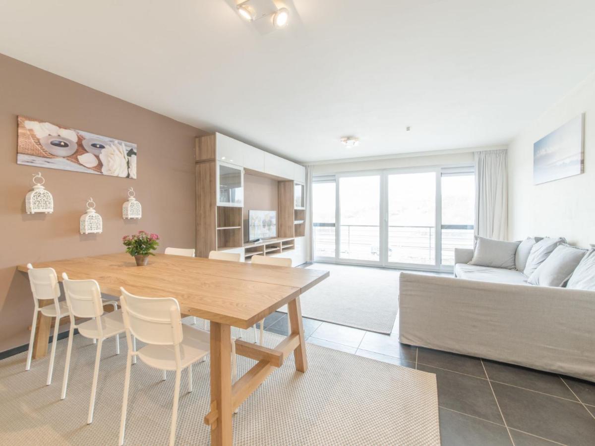 B&B Bredene - Apartment Residentie Albatros by Interhome - Bed and Breakfast Bredene