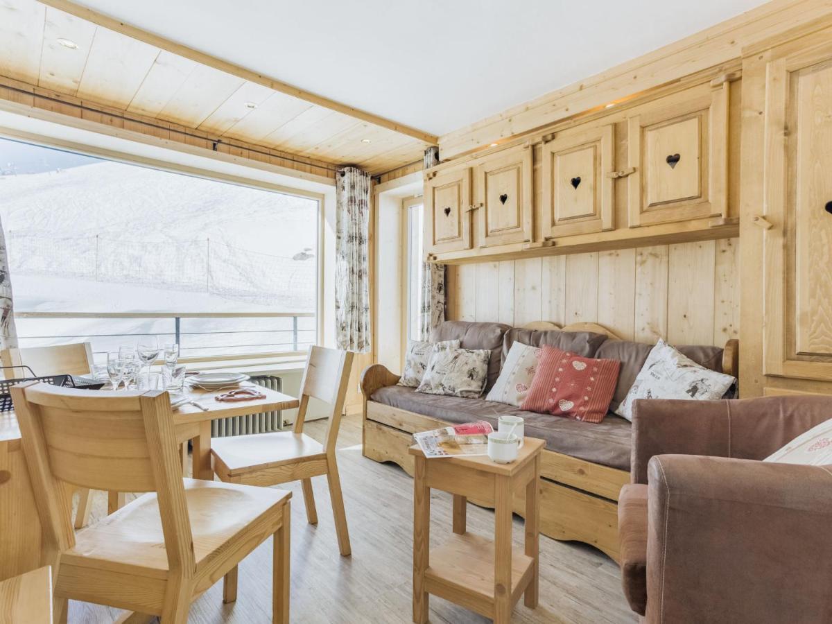 B&B Tignes - Apartment Altitude 2100 by Interhome - Bed and Breakfast Tignes