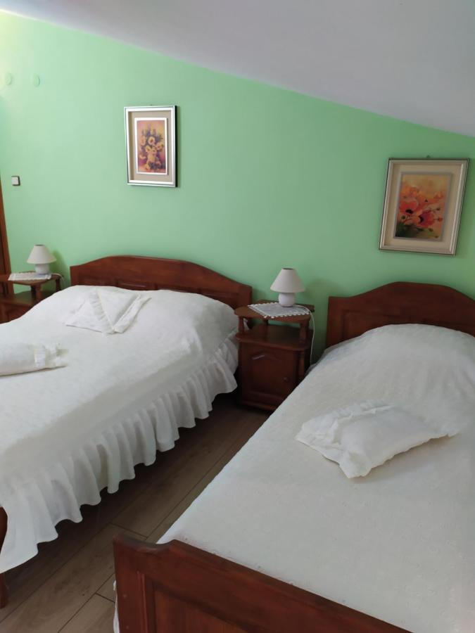 Triple Room with Pool View