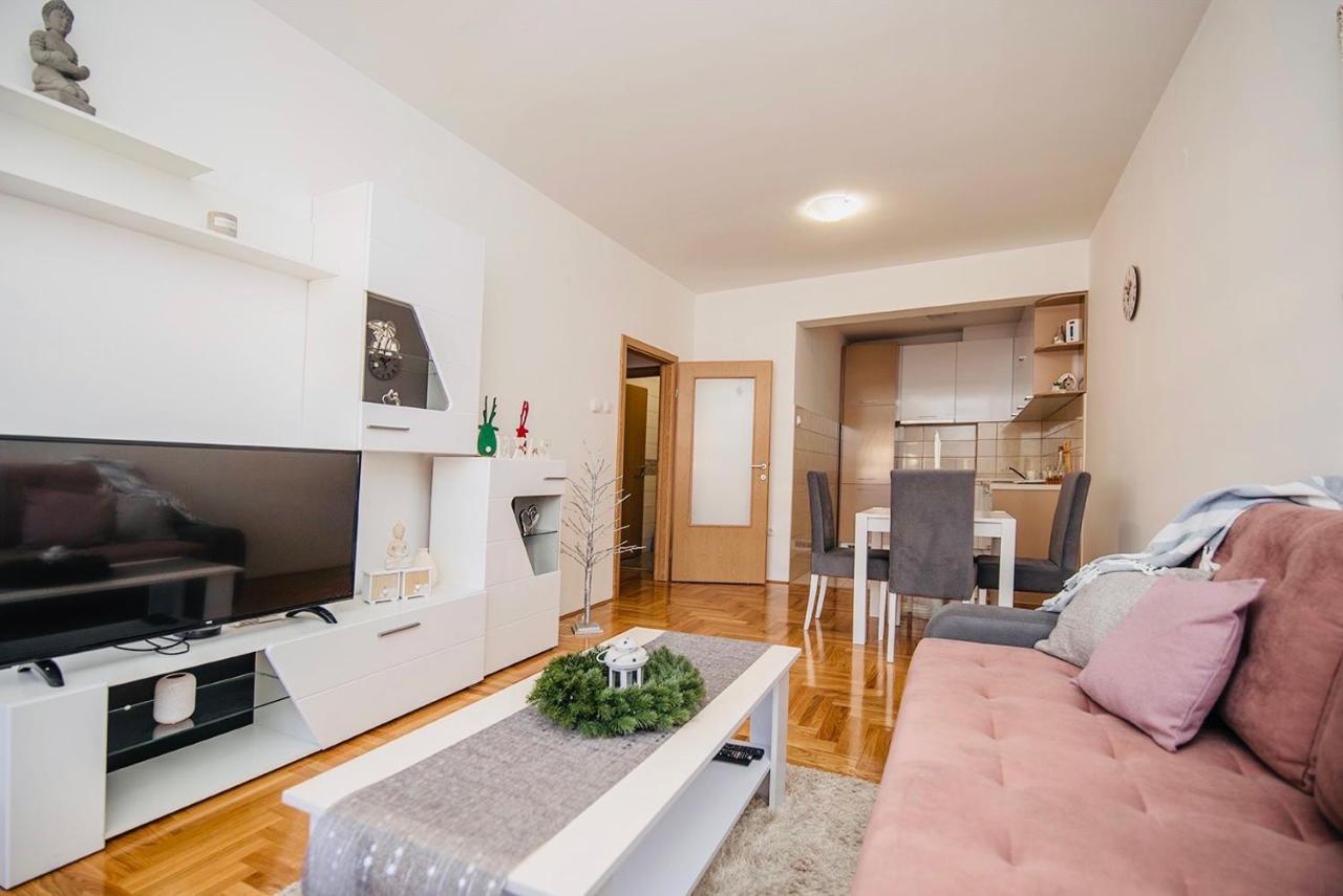 Harmonija 3 - Bed and Breakfast Trebinje