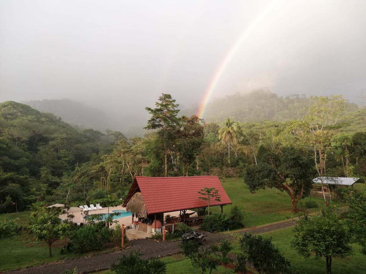 Hacienda Mil Bellezas - Private 40ha Jungle Reserve - Bed and Breakfast