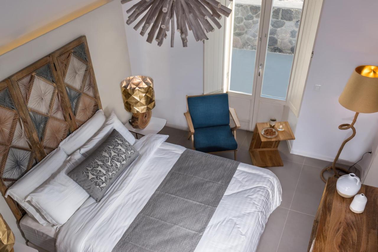One-Bedroom Villa with Private Pool and Panoramic Island View