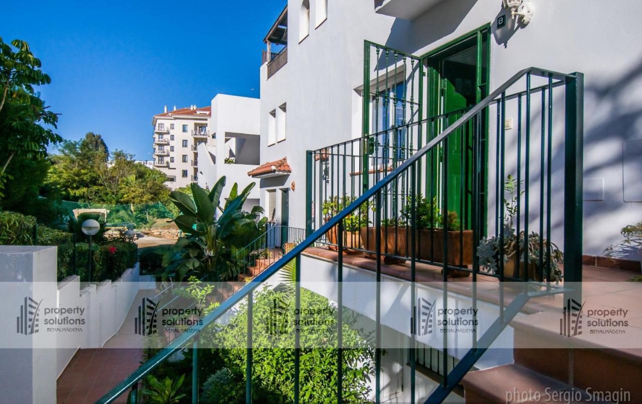 Lomas de Mena 20 - Ático con vistas al mar - Barbacoa y Piscina- PARKING GRATIS -EXCELENTE CONEXIÓN WIFI - Chambres d'hôtes Benalmádena