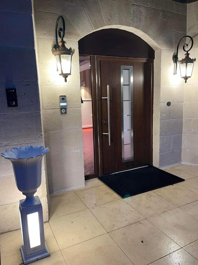 Résidence des Fleurs - Ferienwohnung Hombourg-Haut