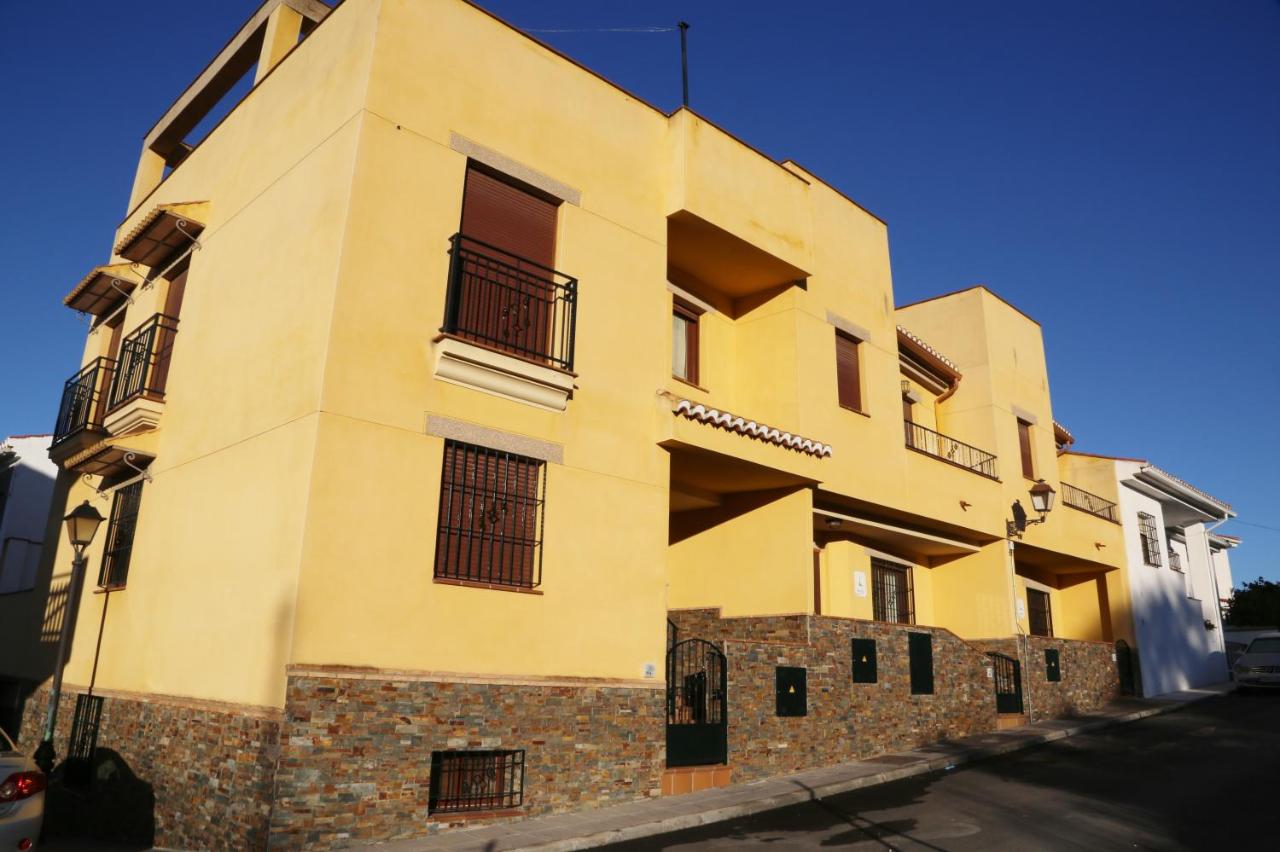 A 15 minutos Granada, piscina, jacuzzi, barbacoa - B&B