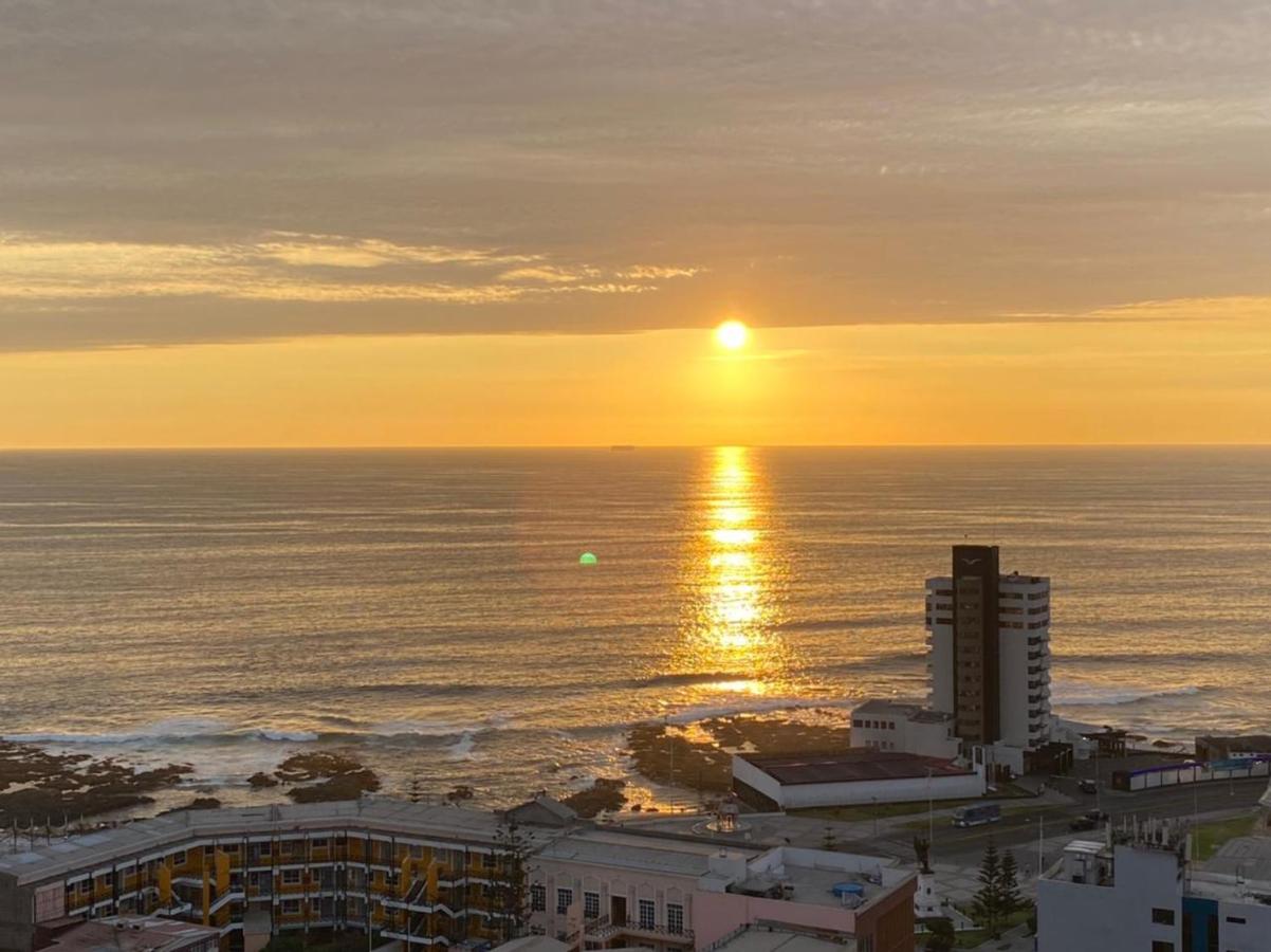 Departamento NEO IQUIQUE VISTA AL MAR 3 - Chambres d’hôtes Iquique