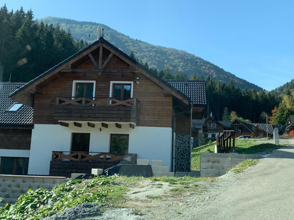 VRÁTNA Apartmány Stoh B1 - B&B Terchová