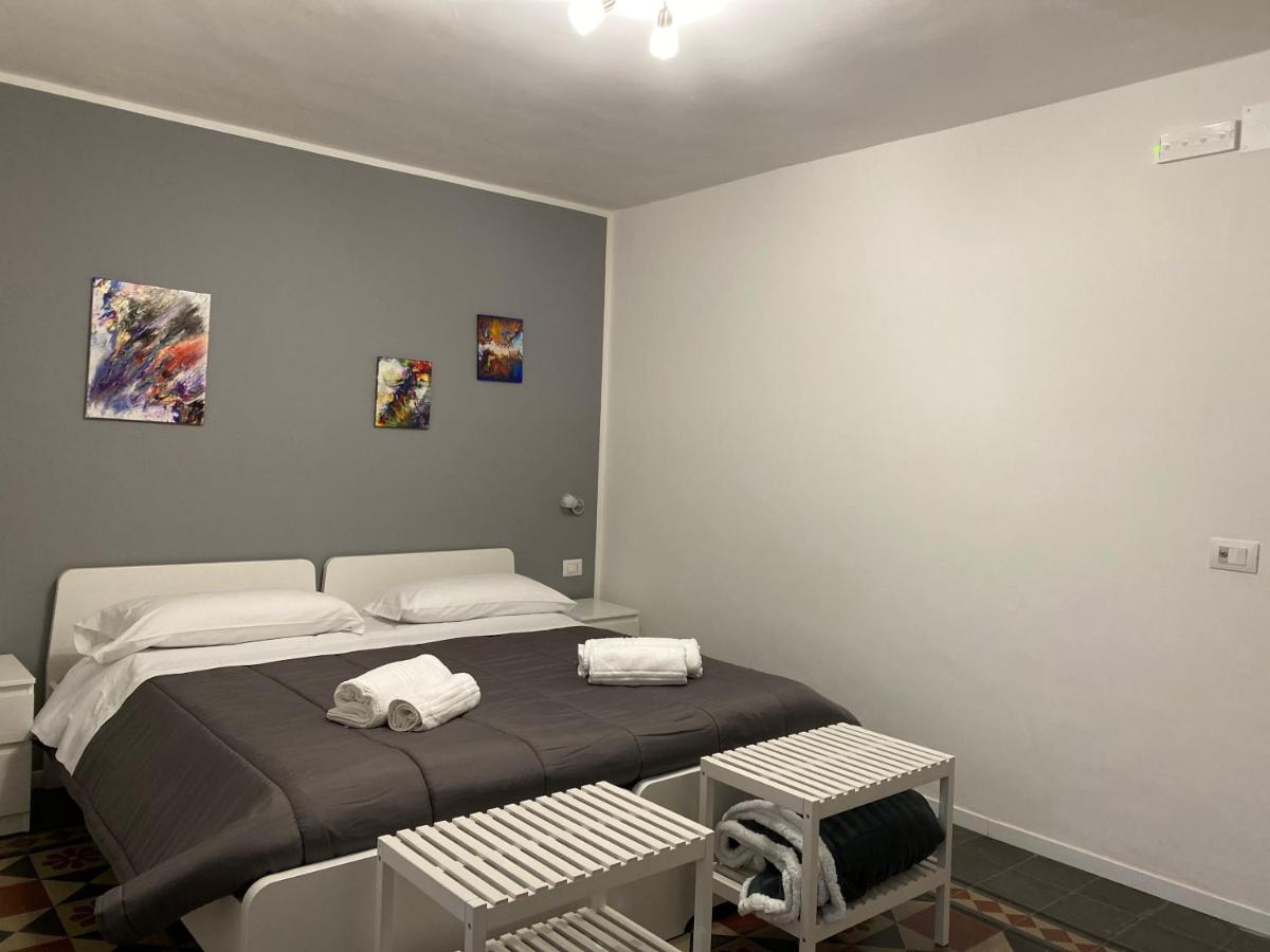Camera Doppia con Letti Singoli con Bagno Privato