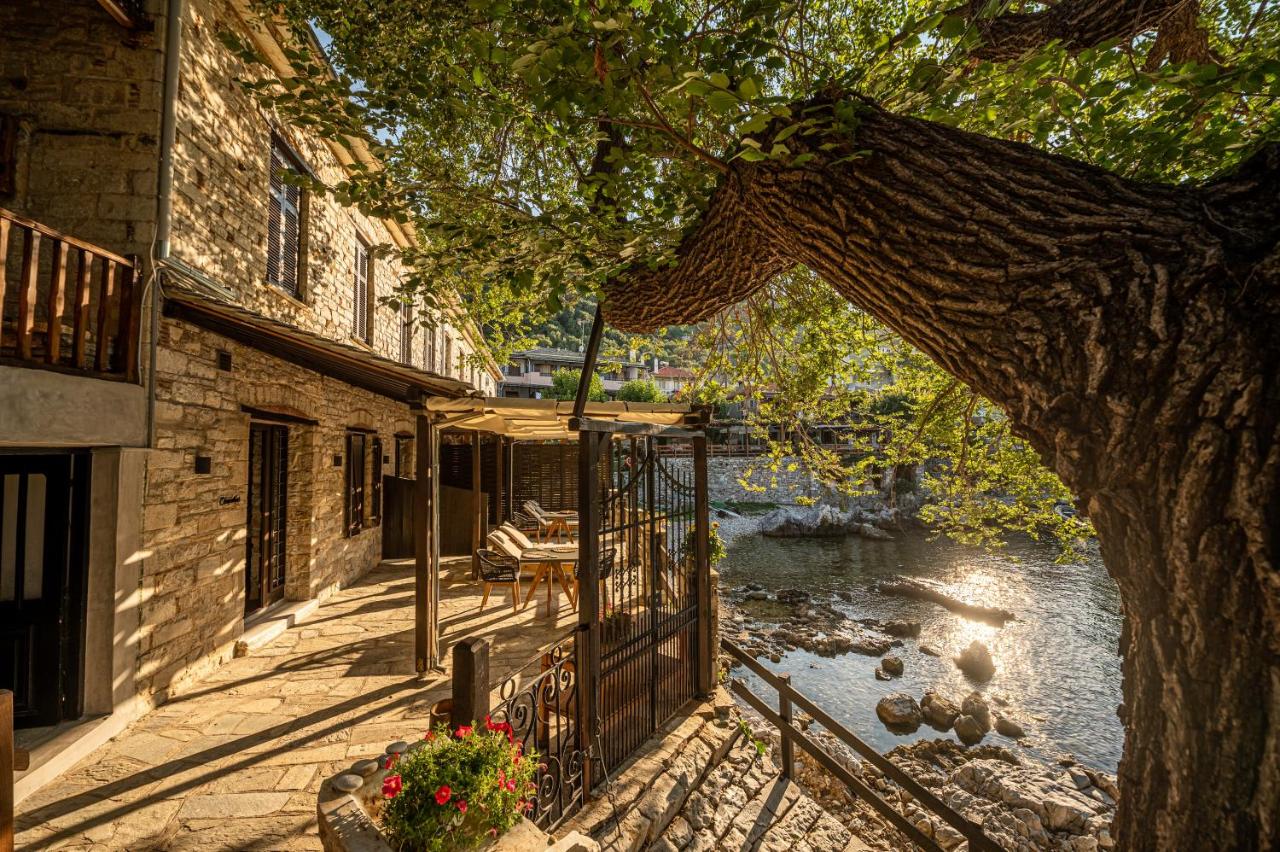 Cleopatra's Miramare - B&B Damouchari