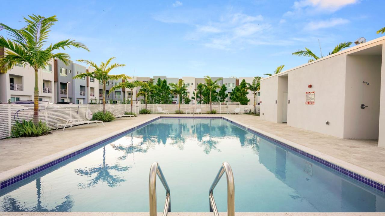 Lofts of Aventura - B&B Miami