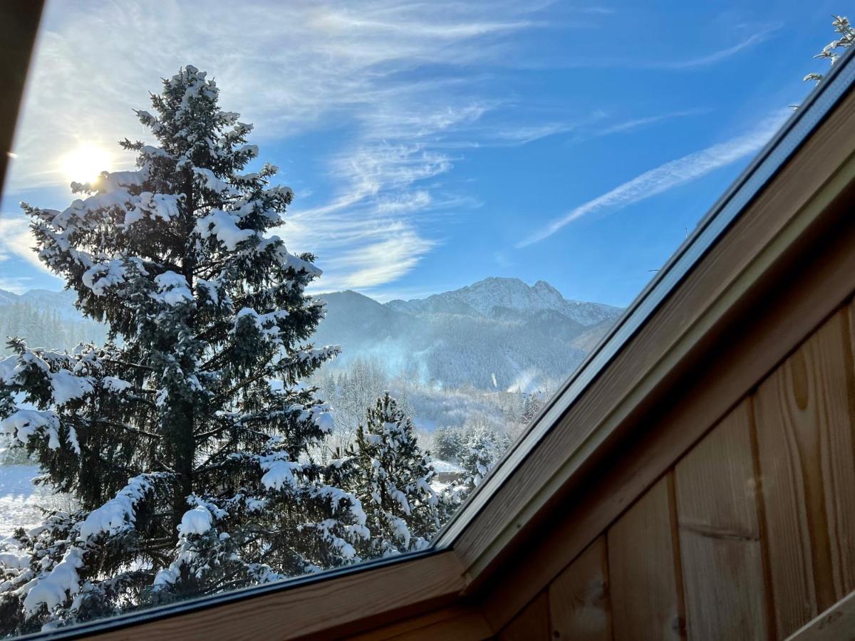 Doppelzimmer mit eigenem externen Bad