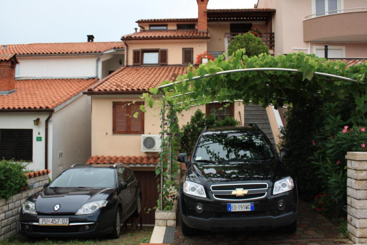 Family Friendly Apartments - B&B