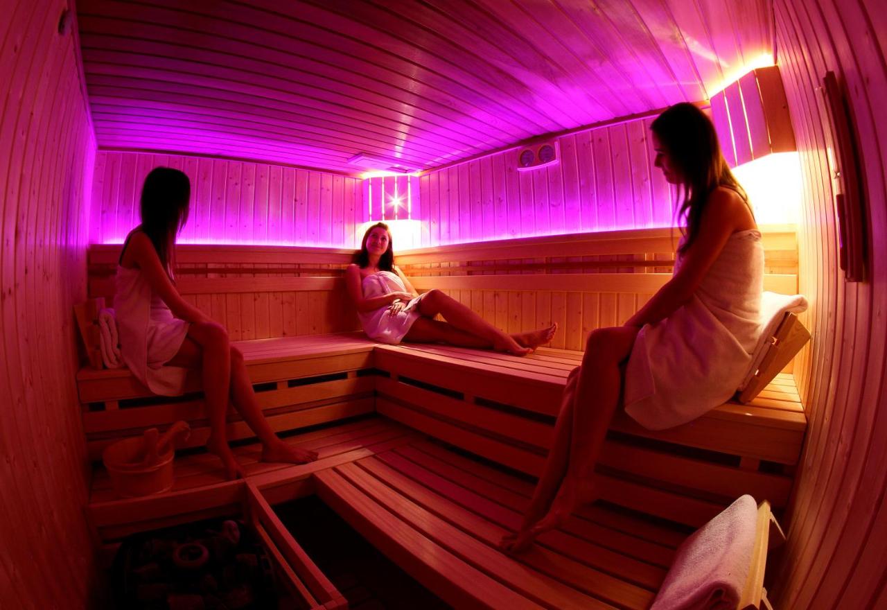 Hotel Aviator Kielce "Business Hotel Medical & Spa" - B&B