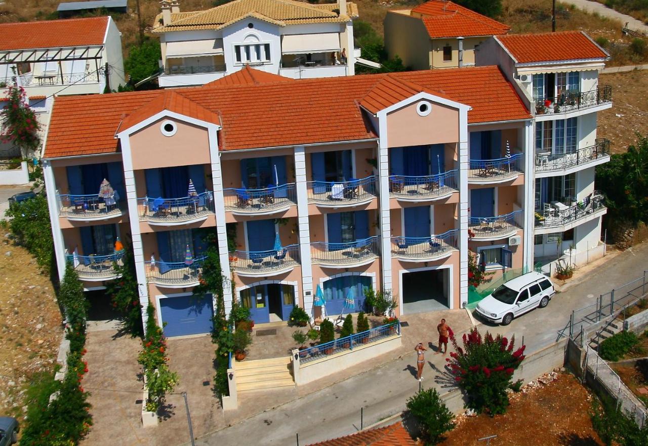 Olive Bay Hotel - B&B