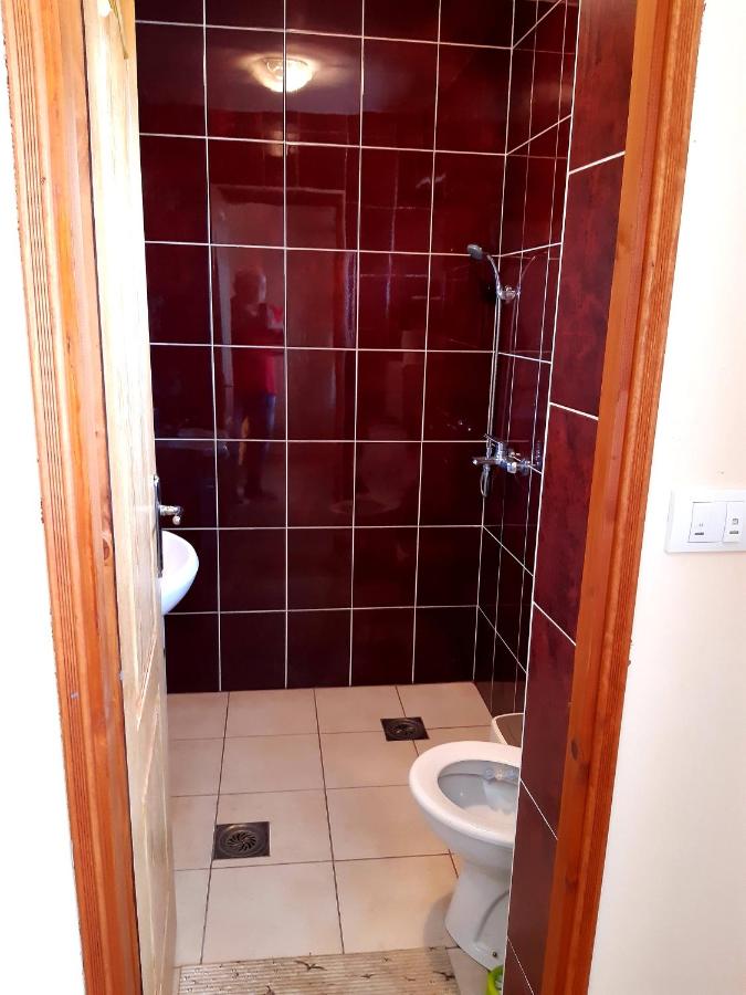 Comfort Triple Room with Shower