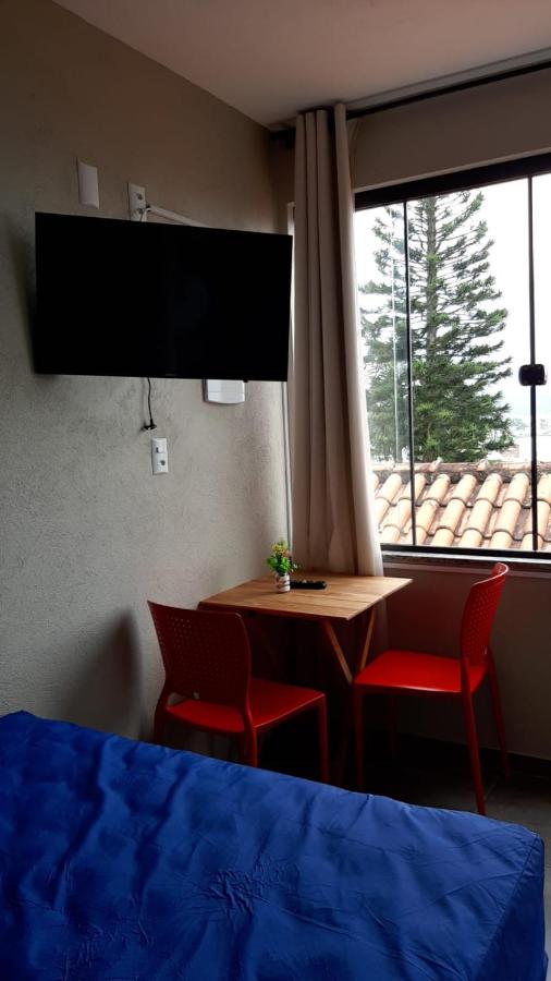 Estudio con vista al océano